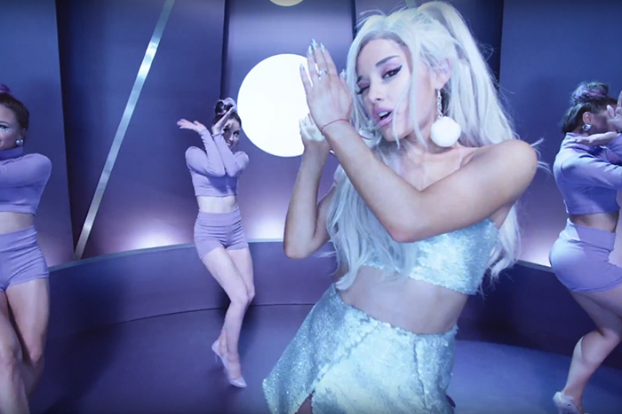 銀髮歌姬！Ariana Grande 最新音樂錄影帶釋出《Focus》