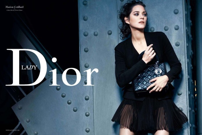 法國影后 Marion Cotillard 優雅詮釋全新一季 Lady Dior 形象廣告