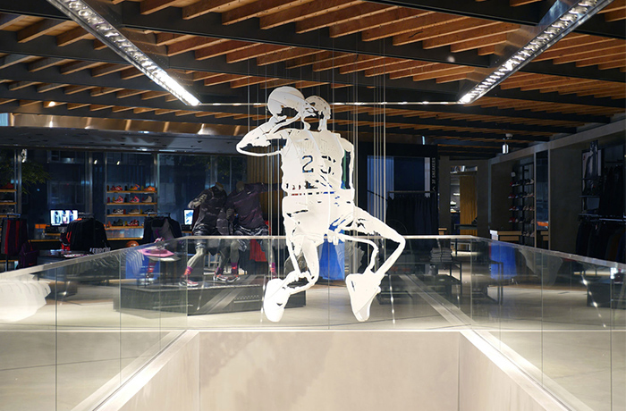 Michael Murphy 在 Nike 原宿店打造最新 Jordan 3D 視覺雕刻陳設