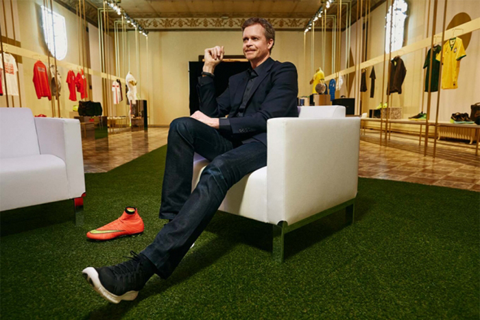 實至名歸，Nike CEO Mark Parker 被《Fortune》雜誌評為「2015 年年度商人」！