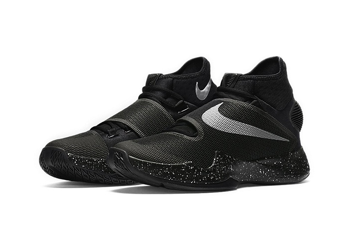 預覽 Nike Basketball 2016 Hyperrev「Silhouette」鞋款