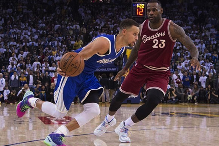 比賽跟鞋都好看啦！2015 NBA 聖誕大戰球星上腳鞋履精選