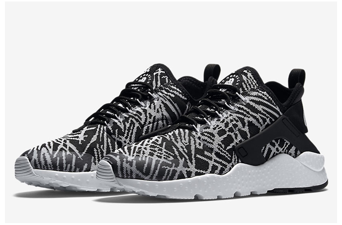 似曾相識的感覺？Nike Huarache Ultra 全新配色一覽！