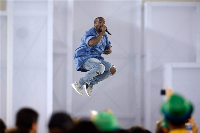 肯爺有點太狂！Kanye West 新曲炮轟 Nike，但「事實」真如歌詞所言？