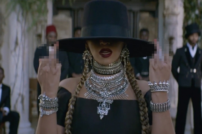 除夕 Beyoncé 發布新單曲《Formation》MV，大玩復古黑人風