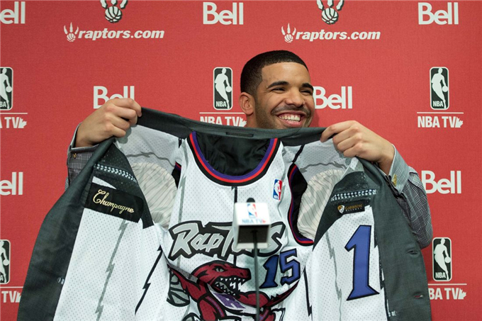 「我到死都是多倫多暴龍的粉絲！」Drake 成為多倫多暴龍隊全球形象大使！