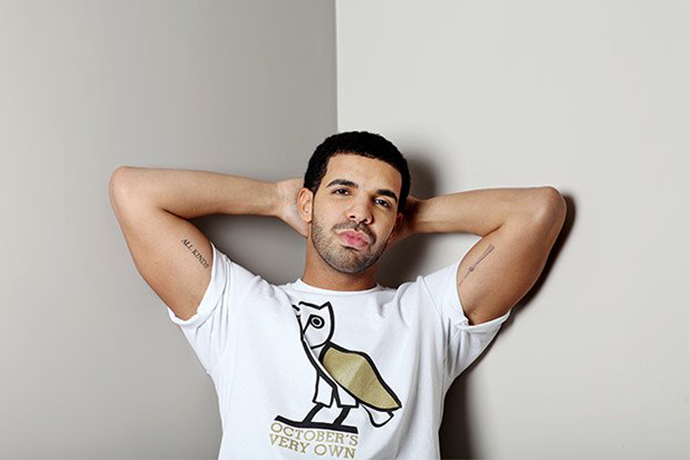 Drake 被 《GQ》 選為「年度風格有型男士」之一！
