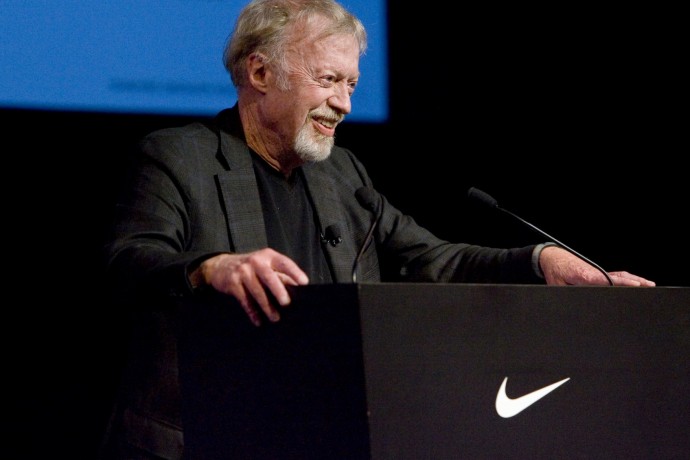 Nike 將走入下個時代？現任主席 Phil Knight 宣佈將於 6 月正式退休