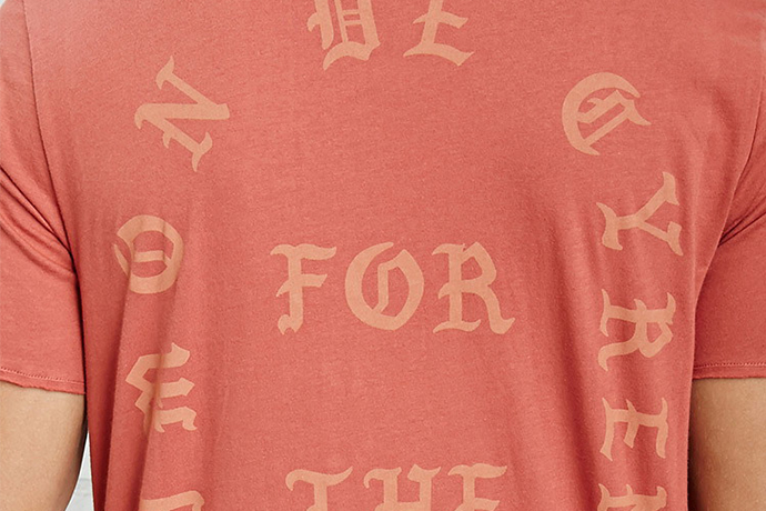 Forever 21 新品從 Kanye West 的 Pablo 上衣「汲取靈感」？！