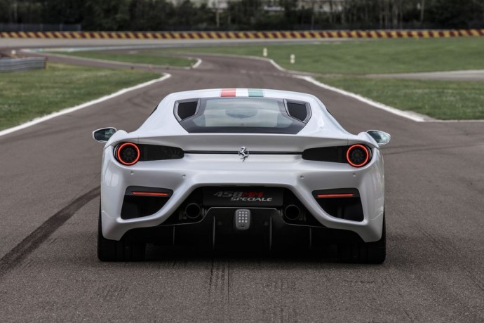 你真的沒看錯，Ferrari 宣佈將在今年巴黎車展上推出「350」款紀念車型