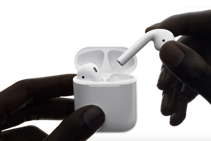 斷開魂結、斷開鎖鏈！Apple 推出全新無線耳機 AirPods！