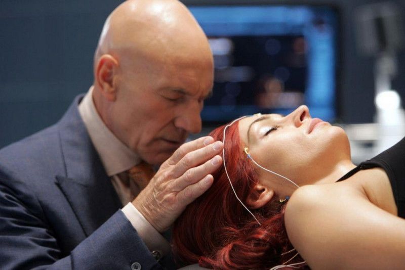 jean_grey_and_charles_xavier-800x534