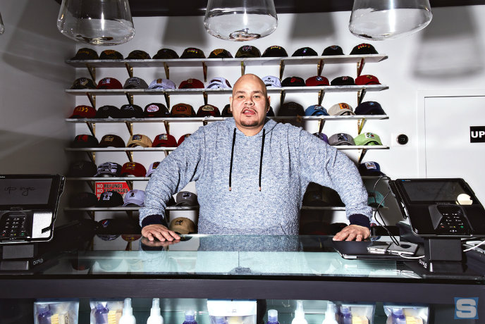 MJ 大力相挺 Fat Joe 潮鞋店，將在開幕首日開售 Supreme x Air Jordan 5！
