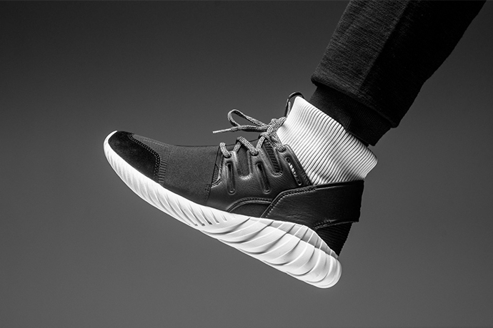 黑與白的俐落選擇！近覽 adidas Originals Tubular Doom 最新配色！