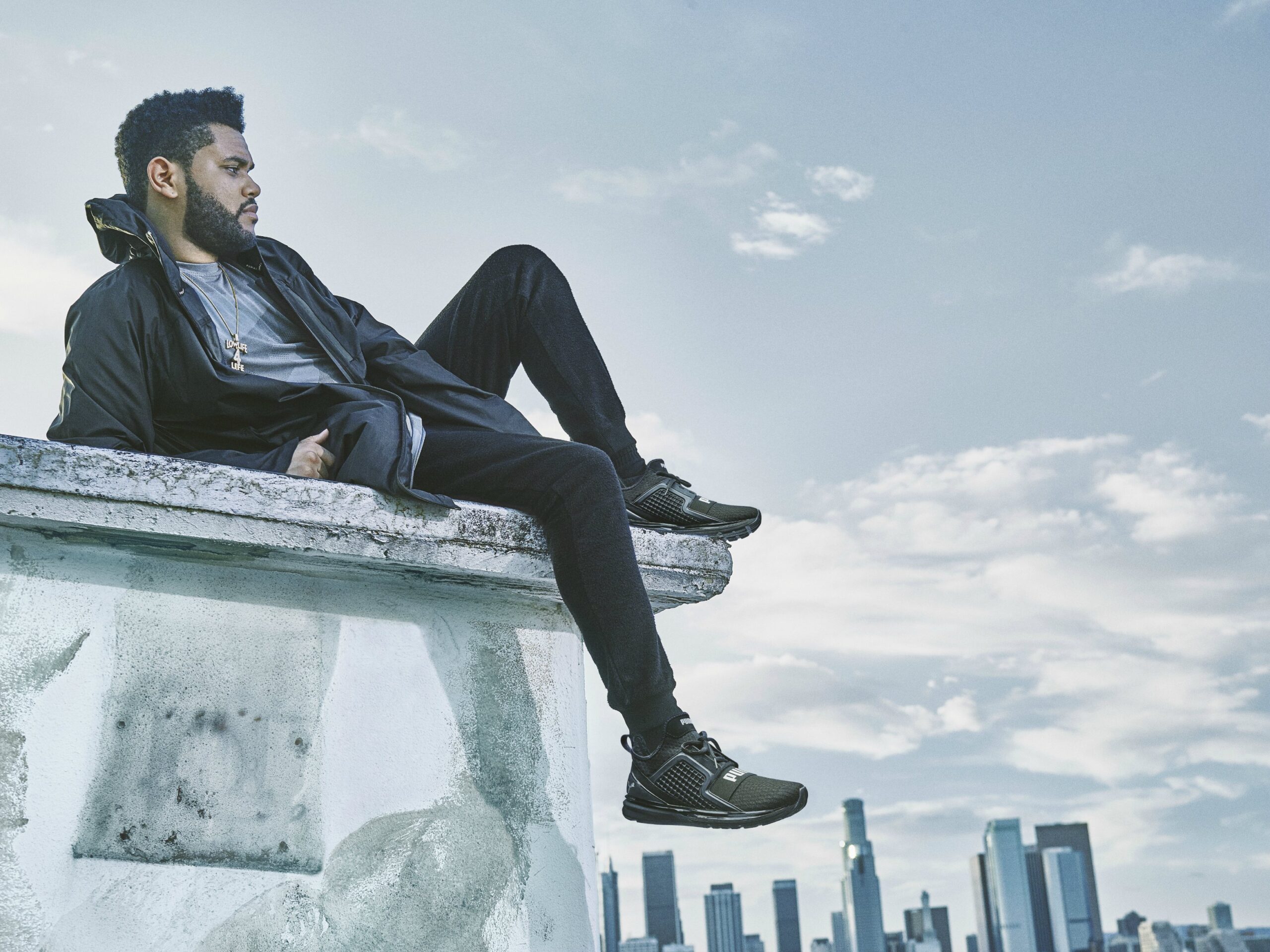The Weeknd 聯手 PUMA 告訴你「跑鞋要怎樣才叫前衛！」