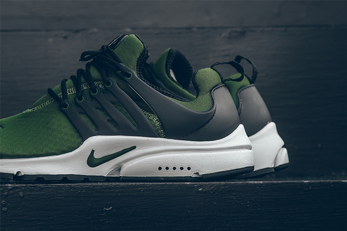 軍綠色控看過來！Nike Air Presto Essential 新色「Legion Green」！