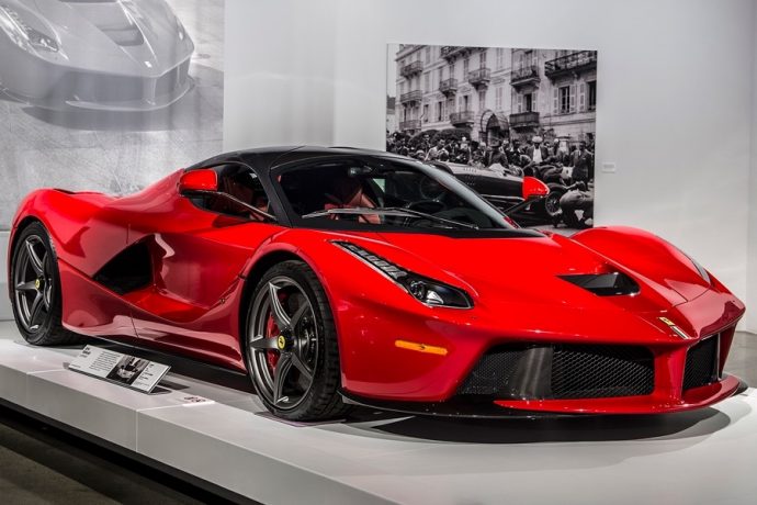 車迷絕不可錯過！Ferrari 慶祝品牌 70 週年，從 1947 年到 2017 年，經典跑車一次展出