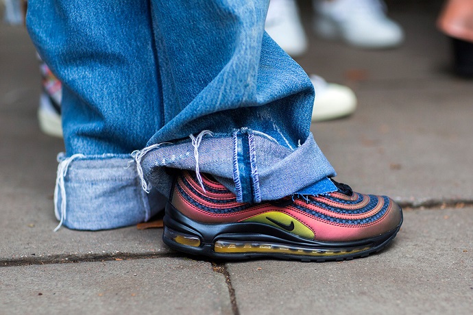 沒穿 Nike 禁止入場？「倫敦時裝周」的潮人們都只穿這幾雙球鞋？！