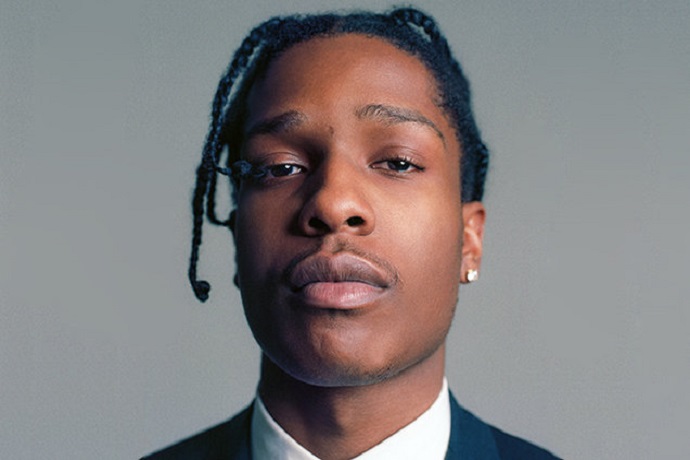 A$AP Rocky 演唱會上激動表示：「我就是史上最屌的藝術家！不是肯爺！」