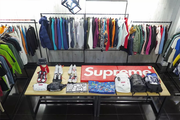 這間位於上海的潮店「MU821」所擁有的 Supreme 貨可能會讓每個潮人都失心瘋！