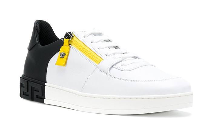 Versace 自設全新鞋款「致敬」Nike 和 Acronym 聯名款 Lunar Force 1？
