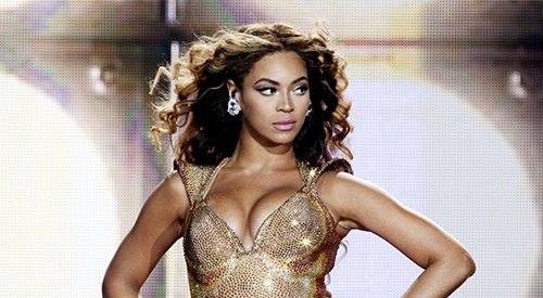 到底想幹嘛！？「Queen B」Beyoncé 竟然大手筆買了一座教堂？