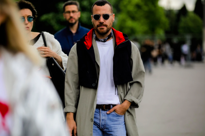 瘋狂洗版的巴黎時裝周，精選場外潮人高水準穿搭「街拍」特輯