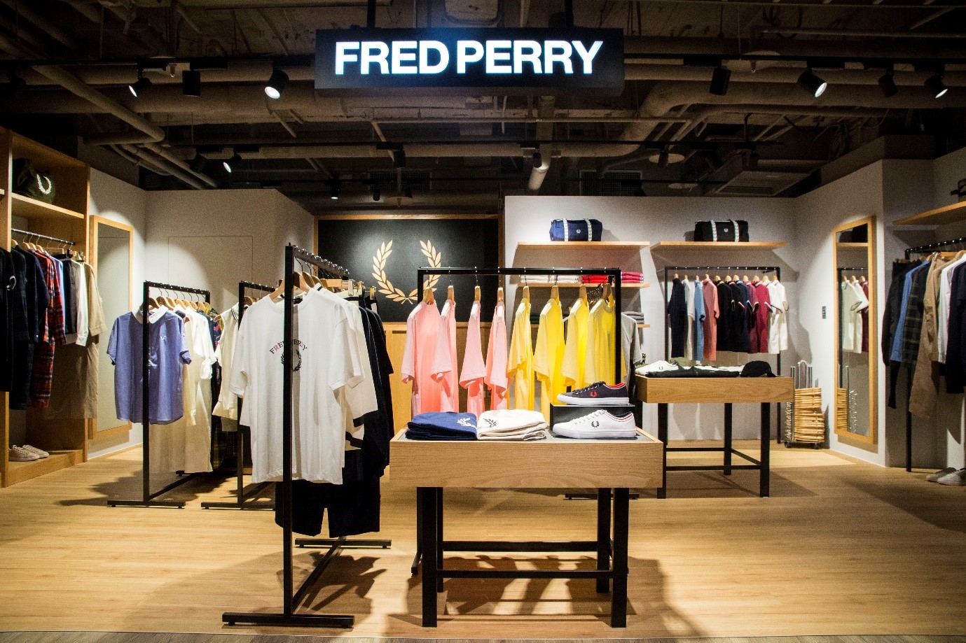 熟男最愛品牌 Fred Perry 正式進駐「新開幕」誠品生活南西館！