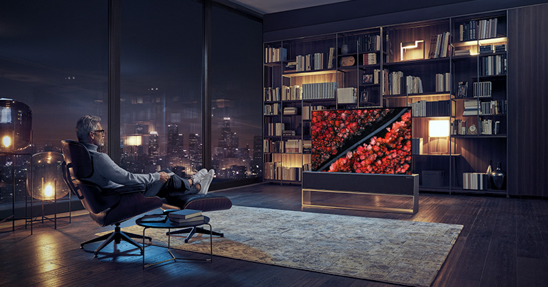 電視跟銀幕一樣可以收放？LG 推出全球首款可捲式OLED電視
