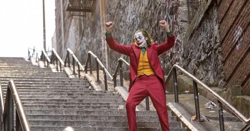 從來沒看過 DC 電影的呼聲這麼高！《小丑》奪下威尼斯電影節最佳影片!