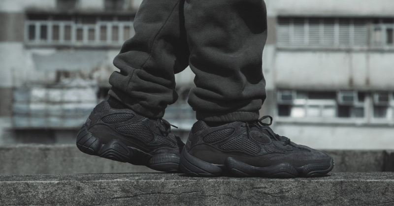 再錯過說不過去吧？YEEZY 500「Utility Black」補貨降臨！