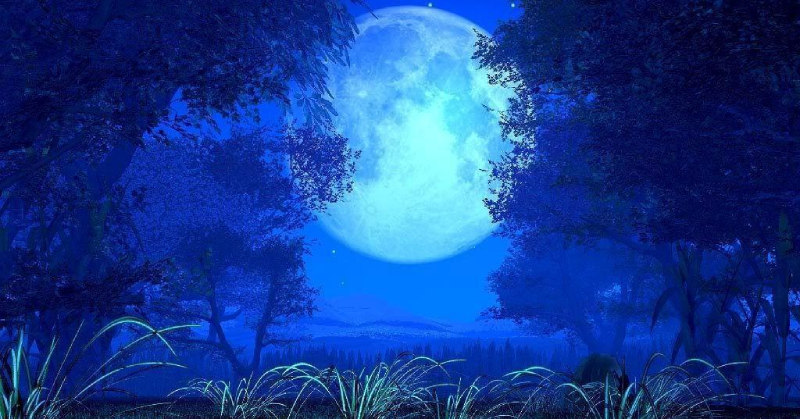 先別管中秋滿月了！於萬聖節登場的「藍月」才是你該賞的稀有奇觀！