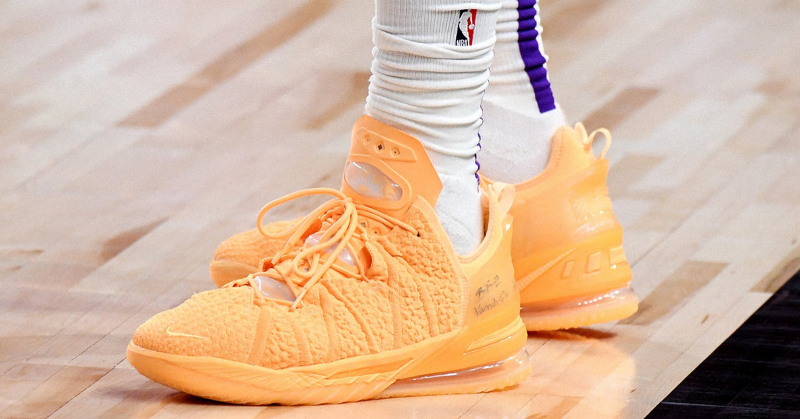 Nike 正式推出這雙帶領 Lebron James 獲得第四次 NBA 皇冠的「冠軍鞋款」