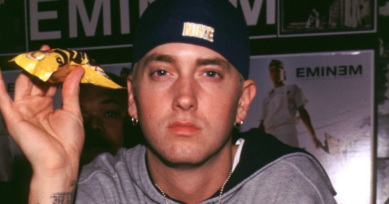 聖誕前際最讓人期待的專輯！由內幕人士爆料，饒舌天王 Eminem 正預備「突擊」釋出全新作品！