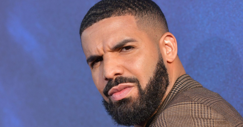 真的好險差點就再也聽不到 Drake 的音樂了，竟有一名「武裝女子」攻擊保全並意圖闖進 Drake 豪宅中！