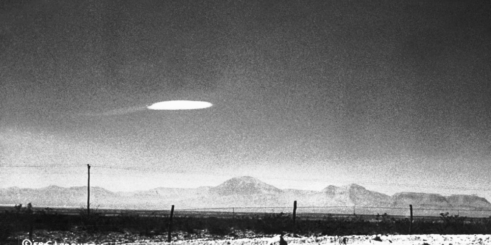 幽浮？衛星？搞得我好亂啊，歐巴馬親口證實多年來的「外星秘密」，難道 UFO 真的存在？
