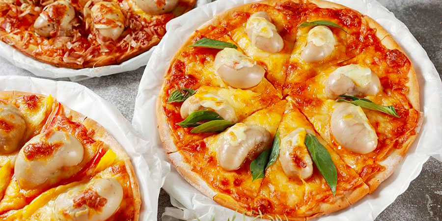 香菜皮蛋豬血糕只是開胃菜！ 將於本週販售的「巨型雞佛 Pizza」才是對義大利的正式宣戰！
